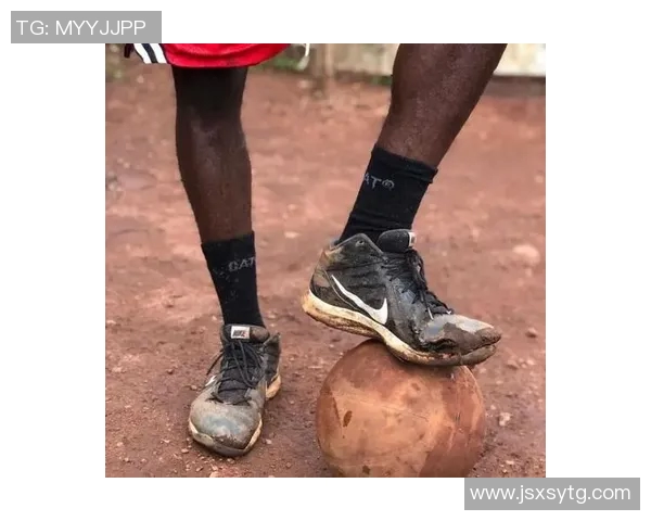 在战火纷飞中崛起的足球明星如何用激情与坚韧书写传奇人生 在战火纷飞中崛起的足球明星如何用激情与坚韧书写传奇人生