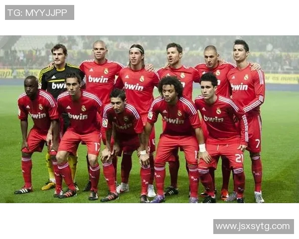 全球足球明星姓名与精彩瞬间全景展示合集