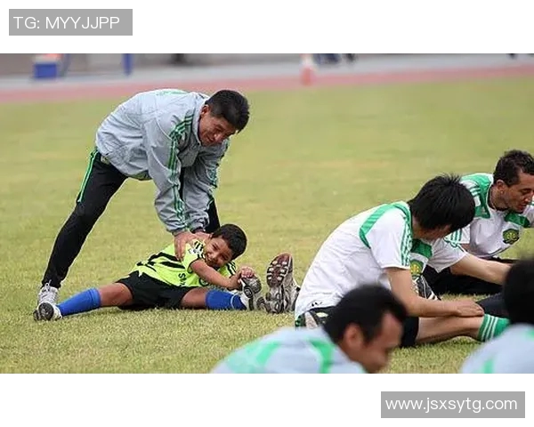 八种热身运动图解助你轻松备战体育课提升运动表现